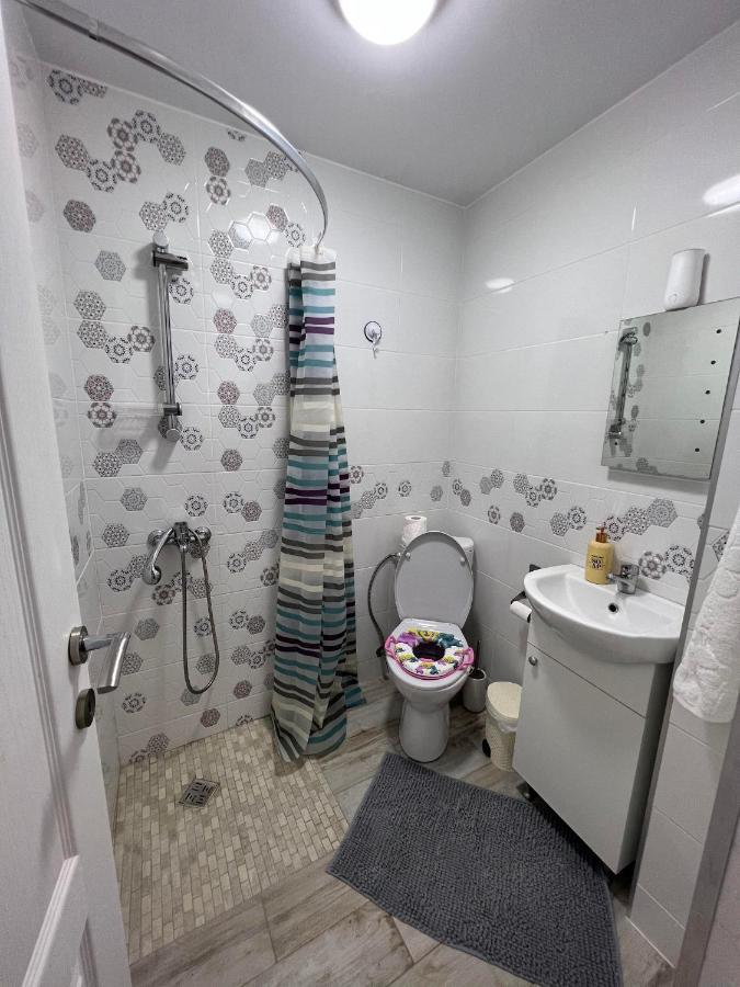 Luxurious Apartment With 3 Rooms And 2 Bathrooms In Corabia Extérieur photo